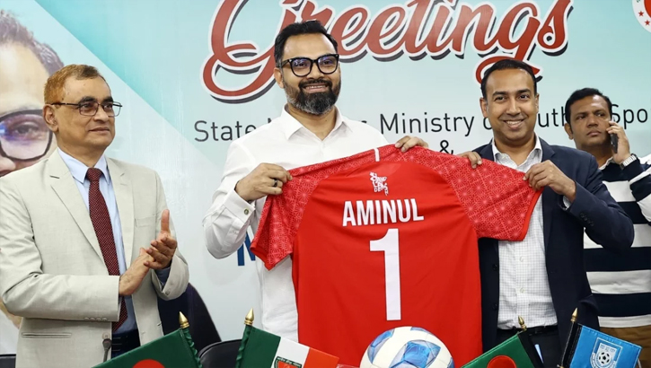 হামজা-সামিতদের বেতনের আওতায় আনছেন ক্রীড়া প্রতিমন্ত্রী